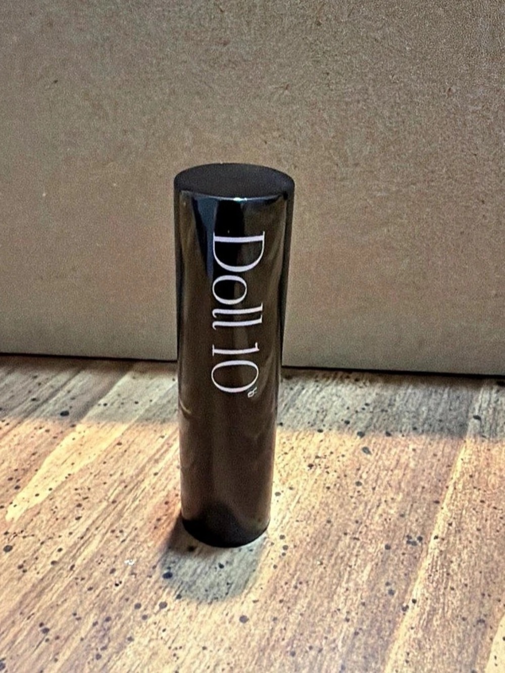 Doll 10 Knockout Lipstick in Pink NWT - Picture 4 of 9
